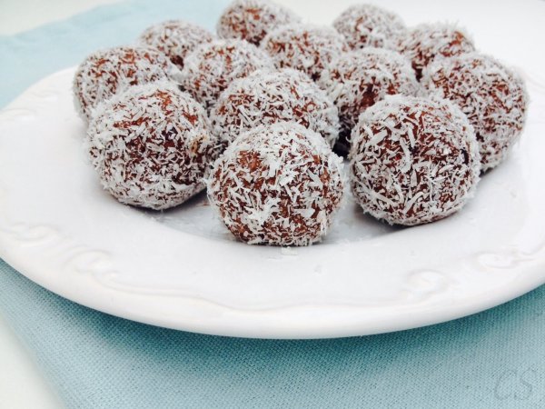 MM KÓKUSZGOLYÓ_FEKVO