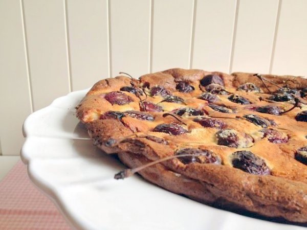 clafoucserkó_fekvő_ok